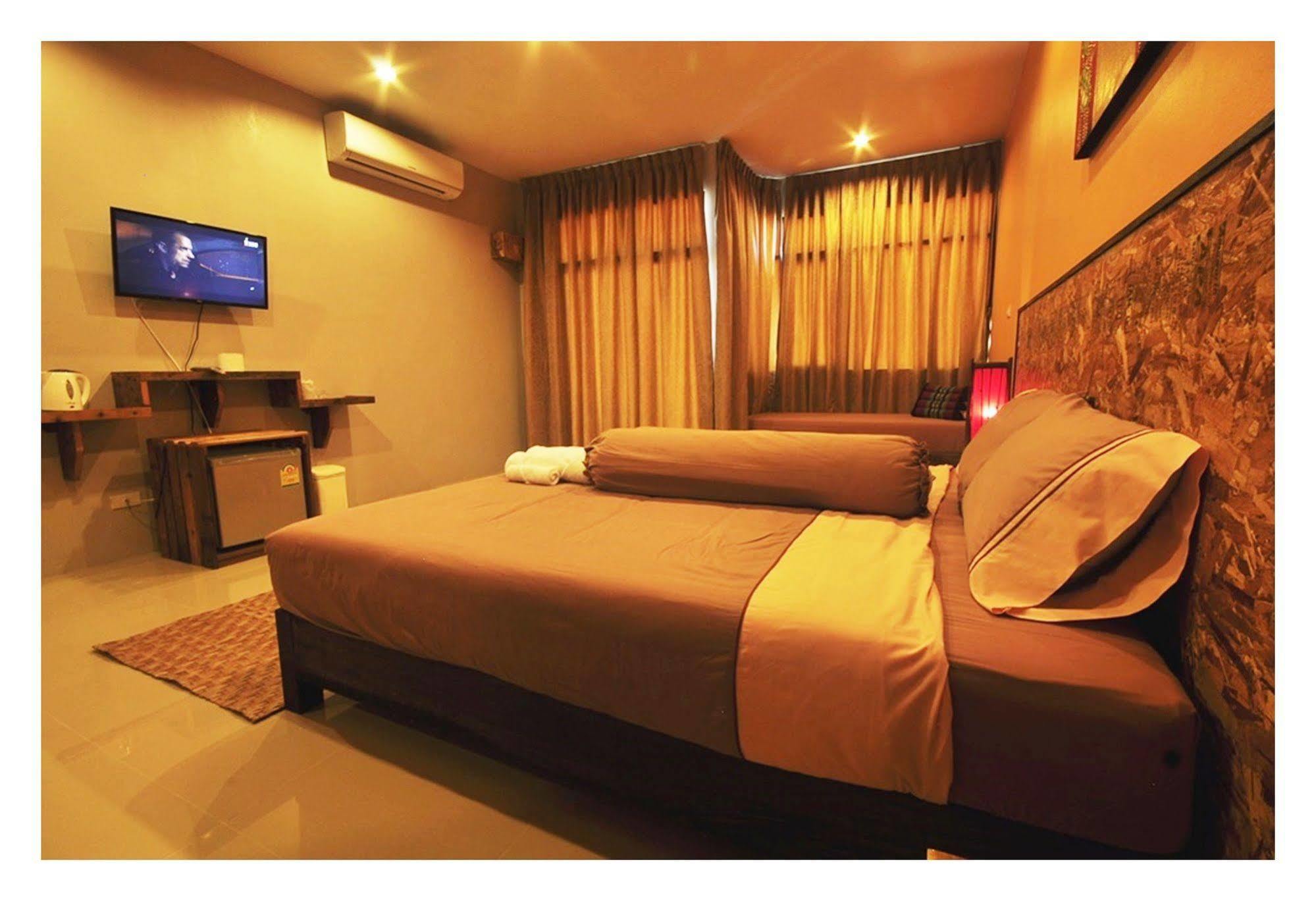 The Bedroom Nai Harn Beach Exterior foto